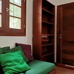 Apartamento-bungalow Con Jardin Y Garaje *