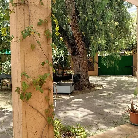 Апартаменты Apartamento-bungalow Con Jardin Y Garaje