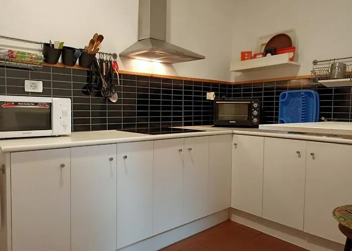 Apartamento-bungalow Con Jardín Y Garaje Apartamento