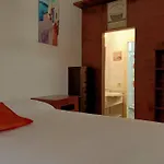 Apartamento-bungalow Con Jardin Y Garaje Appartement